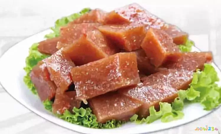 白菜焖饼的家常做法_白菜家常做法焖饼视频_白菜家常做法焖饼怎么做