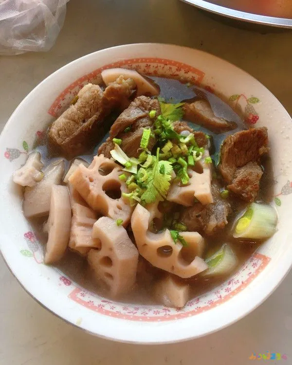 家常烧藕条的做法大全_藕的家常做法_家常炒脆藕的做法大全