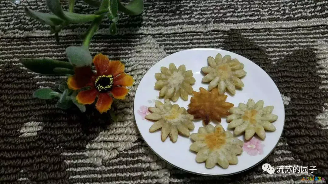 甜饼芋头的做法_家常鳕鱼做法大全家常_家常厚甜饼的做法