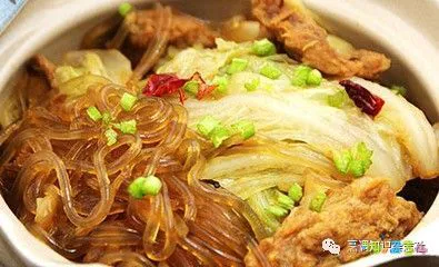 土豆鸡肉炖粉条的做法_鸡肉炖粉条家常做法_东北鸡肉炖粉条的做法