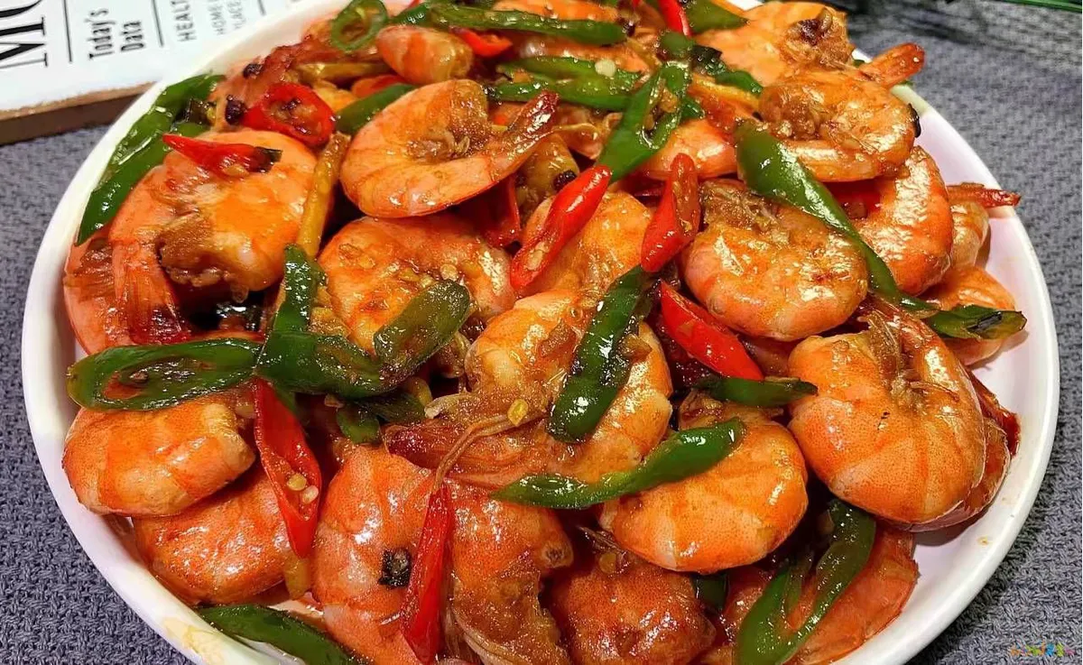 家常大虾的简单做法_家常大虾做法视频_大虾的家常做法