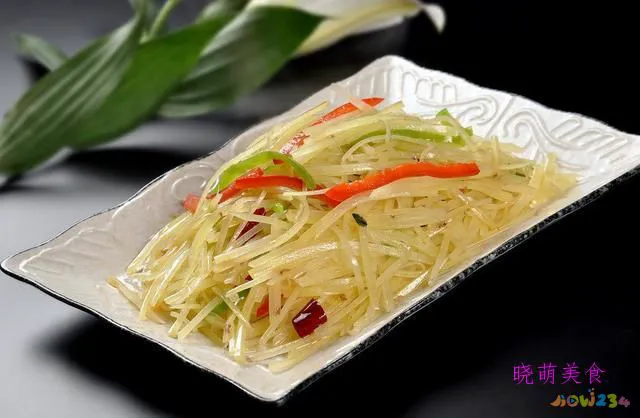 木须肉笋家常做法大全_家常油焖笋的做法_家常野笋小炒肉的做法