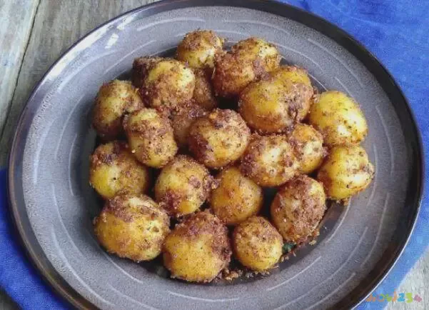 猪肉白菜炖粉条的家常做法_黄豆酱炖猪肉的做法大全家常做法_家常菜 猪肉