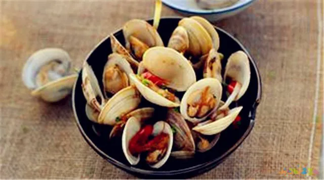 家常辣炒蚬子肉的做法_辣炒海带丝的家常做法_辣炒海丁的家常做法