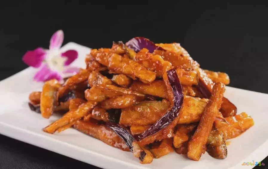 清炖鳕鱼汤的家常做法_家常汤做法鳕鱼清炖窍门_清炖鳕鱼汤的做法