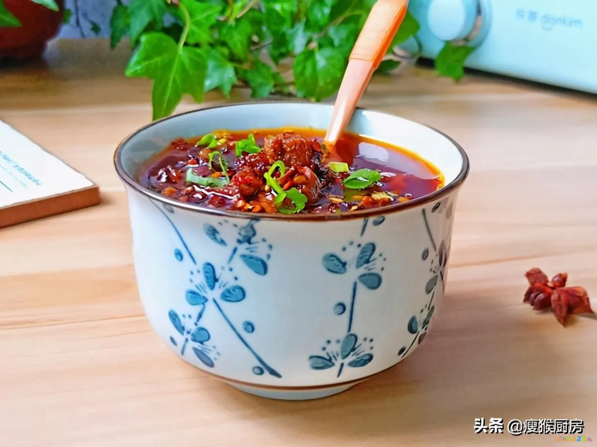 辣椒牛肉酱的家常做法_酱辣椒的做法大全2014_辣椒炒黄豆酱的做法