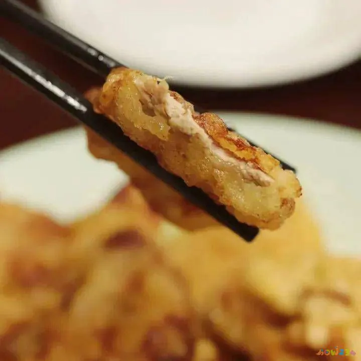 家常大菜_家常美食07名师快手私房菜_菜丸子的家常做法炸丸子