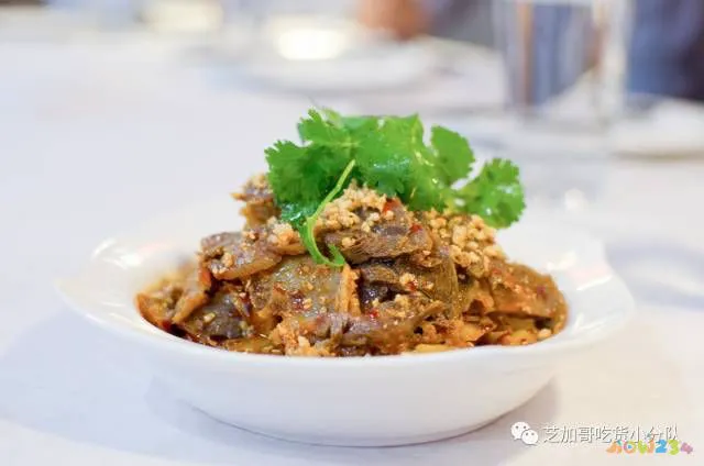 芋儿烧鸡怎么弄好吃_怎么芋儿烧鸡_芋儿烧鸡的家常做法