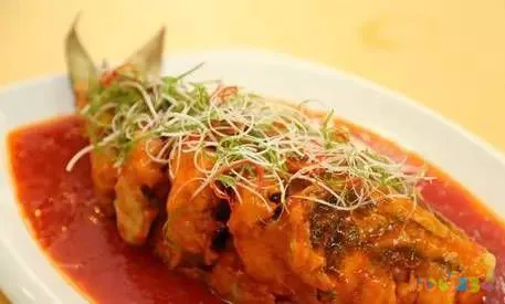 鳕鱼怎么煎不会煎散了_煎鳕鱼 家常_红酒柠檬煎鳕鱼