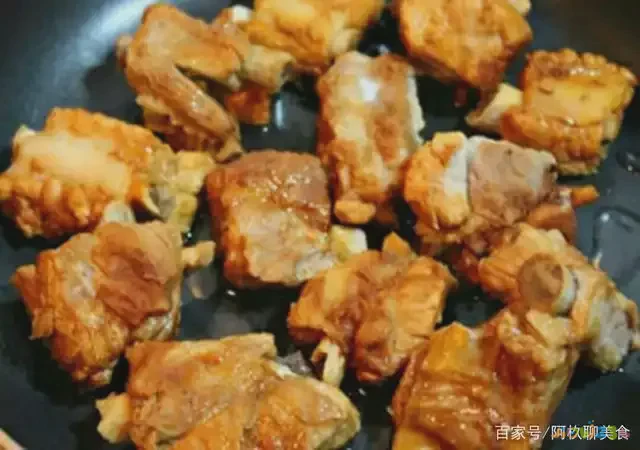 火锅排骨家常做法大全_排骨火锅的家常做法_火锅排骨家常做法窍门