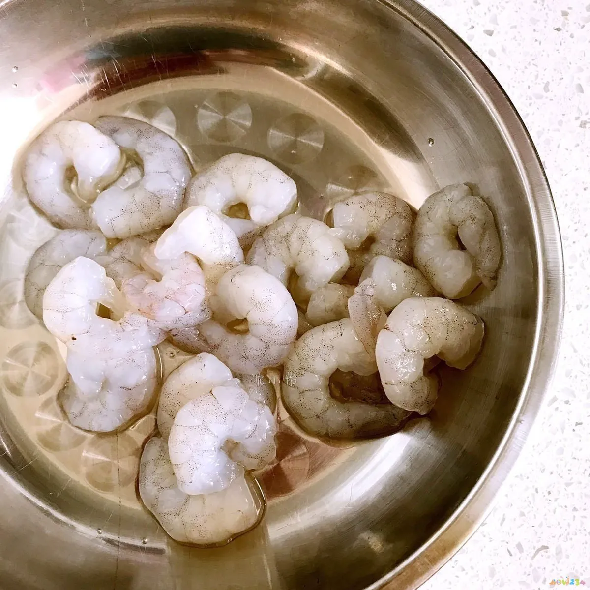 软炸虾仁的做法步骤图_软炸虾仁的做法视频_软炸虾仁的家常做法