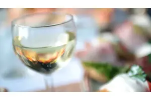 三伏天来了，但要小心不是什么酒都能喝