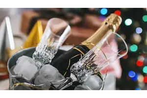 被冻住的葡萄酒还能继续喝吗