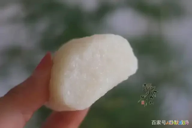 年糯米年糕怎么做好吃又简单_糯米年糕做法视频_糯米年糕的做法家常做法