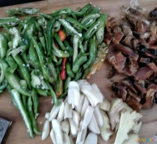 湖南熏鱼怎么做好吃又简单_湖南熏鱼的家常做法_湖南熏鱼的做法