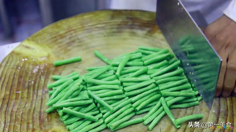 炒豆角丝的家常做法_炒豆角丝图片大全_炒豆角丝的做法大全家常