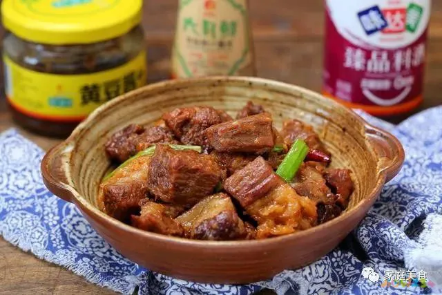 萝卜胡萝卜炖牛肉_牛肉炖萝卜胡萝卜的做法_胡萝卜炖牛肉的家常做法