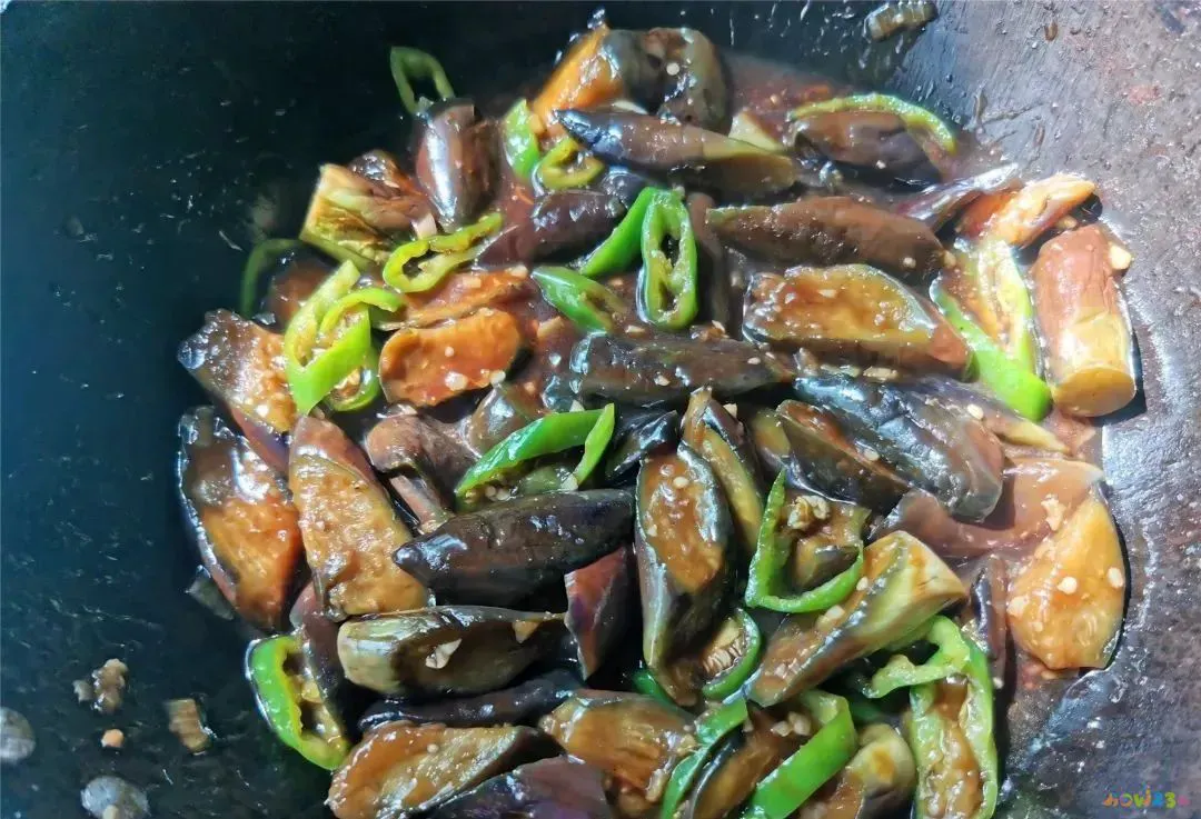 蒜烧茄子怎么做好吃_蒜烧茄子的家常做法_蒜茄子咋做好吃