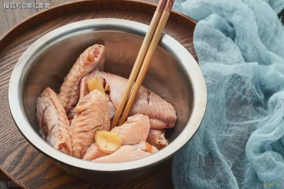 干锅中翅的家常做法_干锅翅尖的做法四川_干锅翅中的做法大全家常