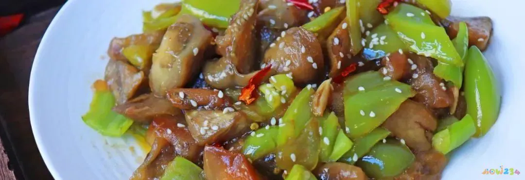 茄子炒土豆的家常做法_土豆茄子炒家常做法大全_土豆茄子炒菜怎么做