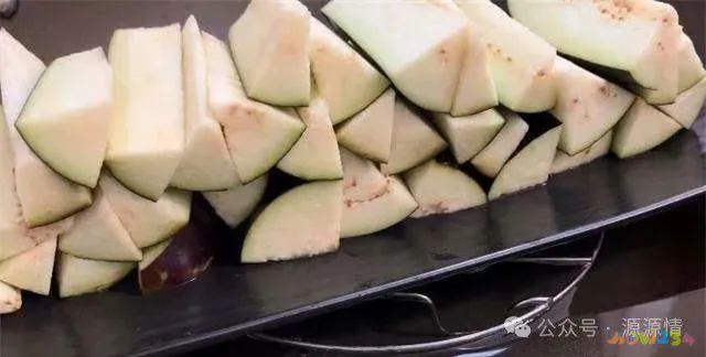 茄子炒土豆的家常做法_土豆茄子炒家常做法大全_土豆炒茄子怎么做好吃法