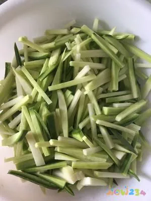 万能下饭菜腌萝卜干的做法 步骤1