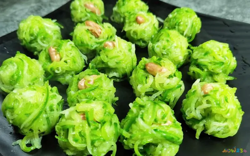 干炸丸子的家常做法_干炸丸子视频做法视频_大厨干炸丸子视频