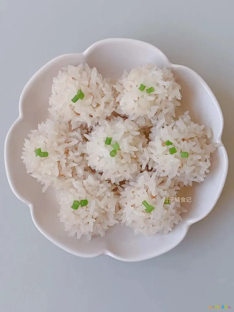 鸡蛋酿肉丸的家常做法_酿鸡蛋怎么做好吃_鸡蛋酿肉馅的做法大全