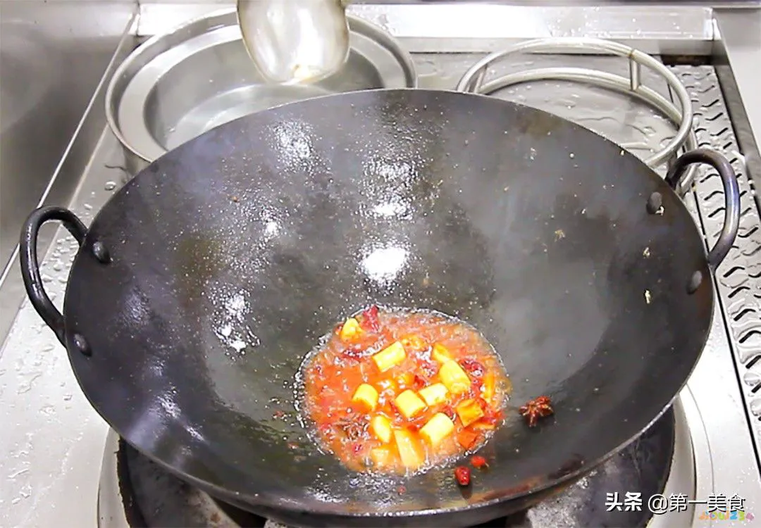 红烧鱼的家常做法简单_家常红烧鱼的做法和步骤图窍门_家常红烧鱼的做法大全