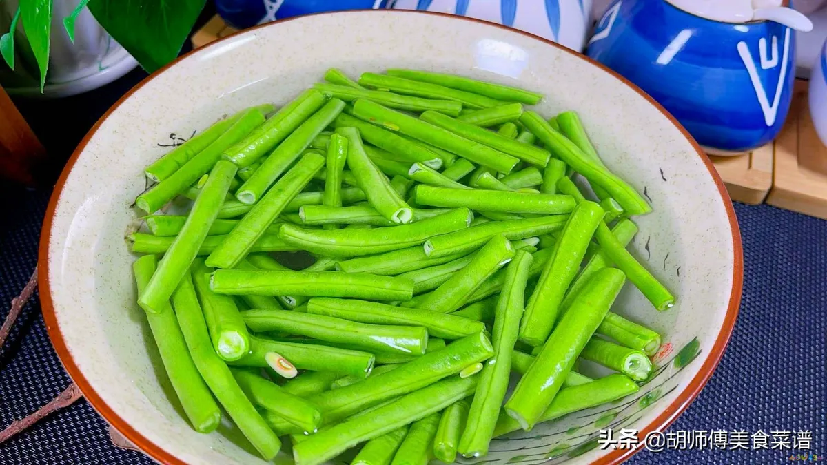 炒豆角丝的家常做法视频_炒豆角丝的家常做法_炒豆角丝的做法大全家常