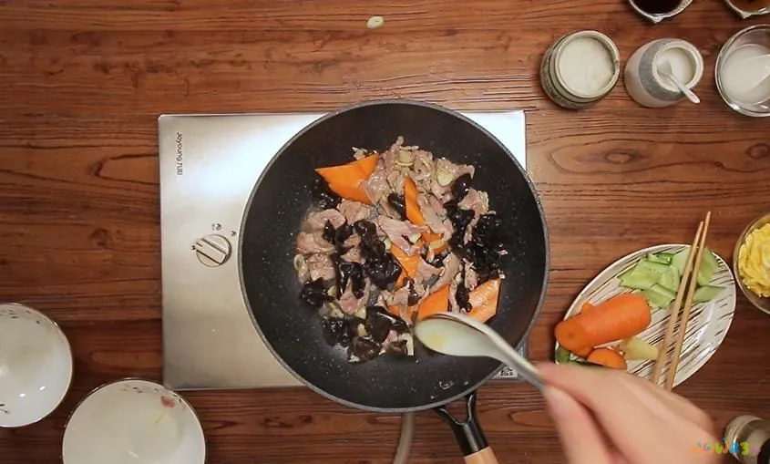 家常菜小炒肉_家常小炒肉_家常小炒肉做法