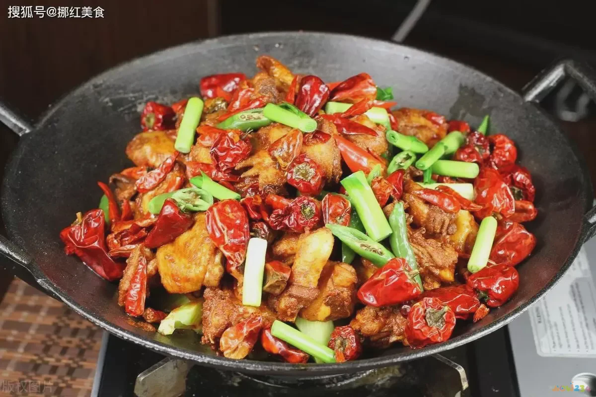 干锅翅尖的做法四川_干锅中翅的家常做法_干锅翅中的做法大全家常
