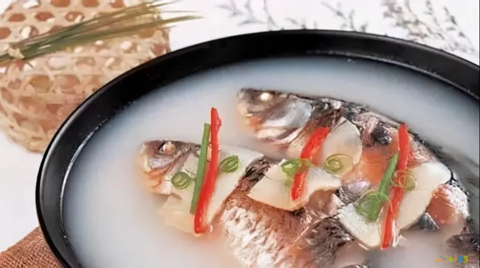 明太鱼炖豆腐汤_豆腐炖明太鱼的家常做法_明太鱼炖豆腐家常做法