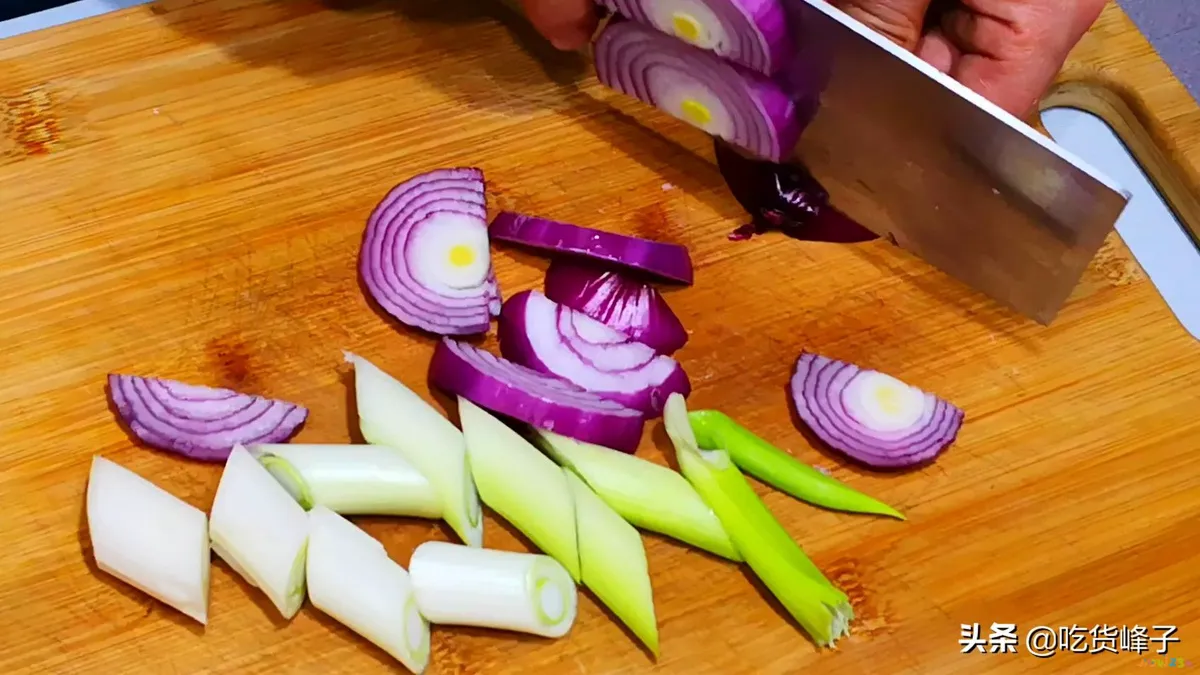 羊肉家常做法_家常羊肉_羊肉怎么烧红烧羊肉家常