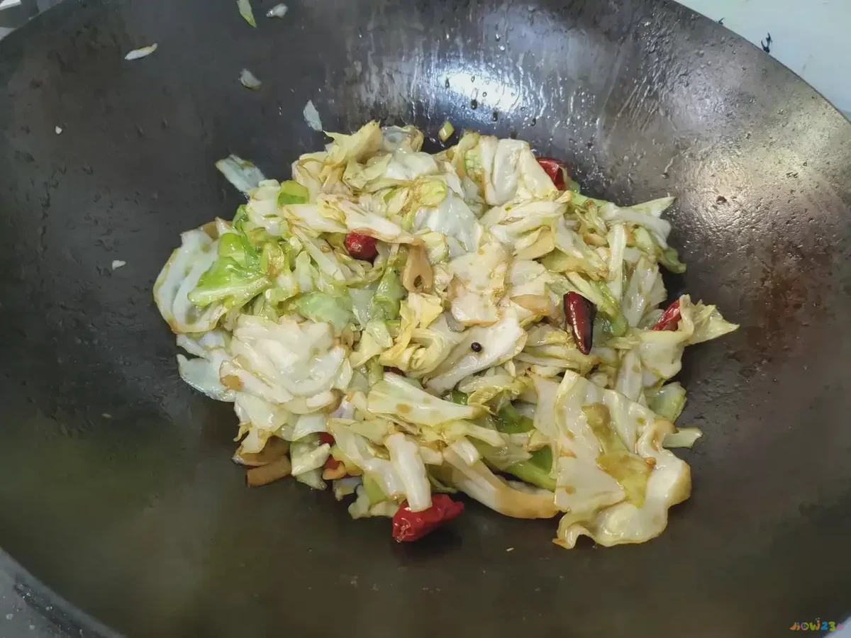 酸辣包菜的家常做法_酸辣包菜的做法大全家常做法_家常做法酸辣包菜窍门