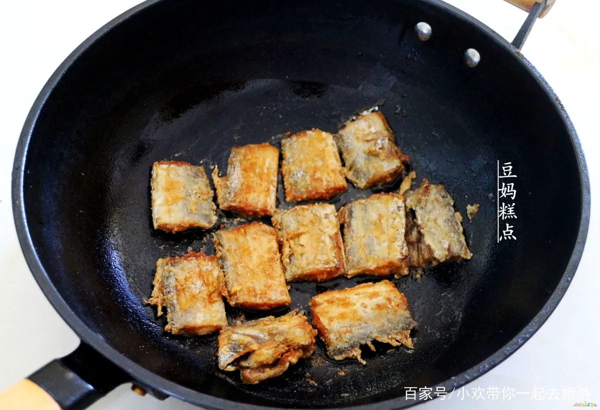 家常红烧带鱼的做法及步骤窍门_家常红烧做法带鱼视频_红烧带鱼的家常做法