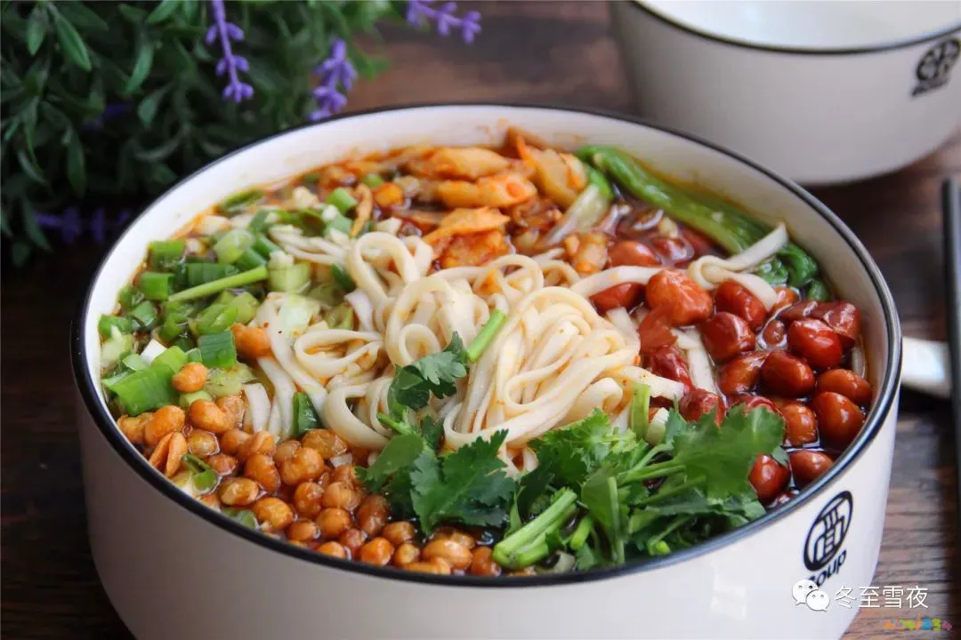 麻辣家常做法面条视频_麻辣面的家常做法及配方窍门_麻辣面的家常做法