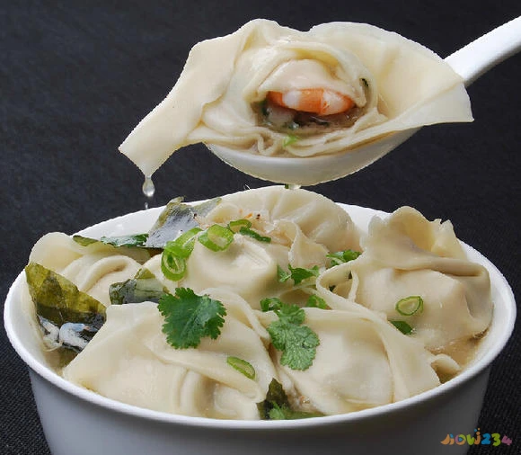 家常馄饨皮做法视频_家常馄饨皮的做法_家常馄饨皮做法简单