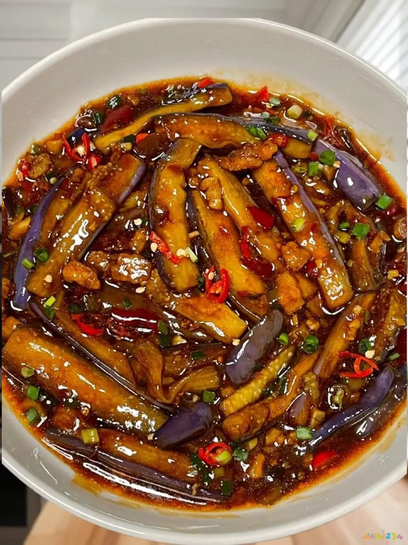 蒜烧茄子的家常做法_蒜茄子咋做好吃_蒜烧茄子怎么做好吃