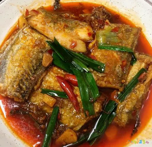 家常红烧带鱼的做法及步骤窍门_红烧带鱼的家常做法_家常红烧做法带鱼视频