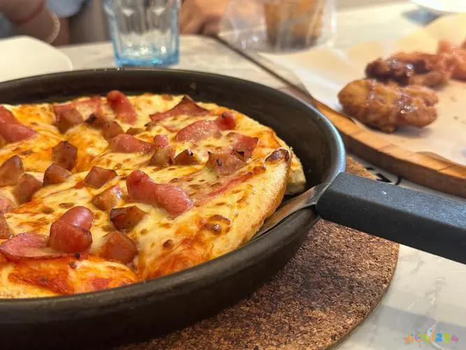 怎样做披萨饼家常_用饼做披萨_饼家常披萨做法窍门