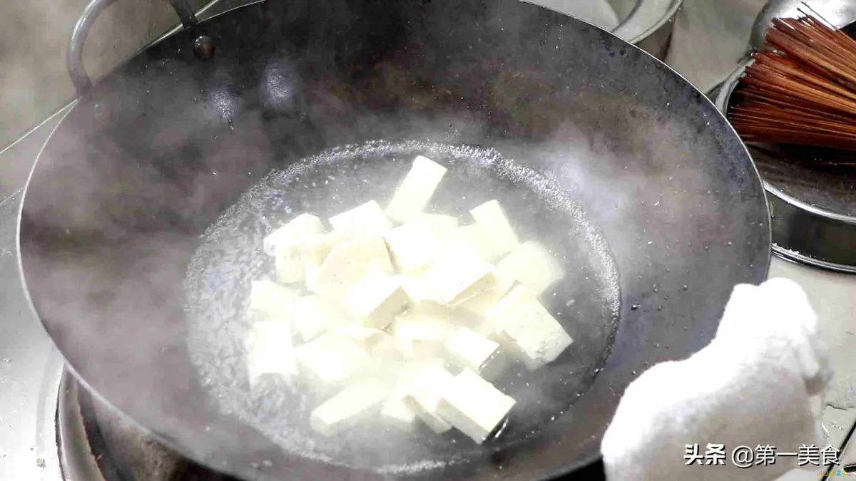 羊肉家常做法简单又好吃_羊肉家常做法_家常羊肉