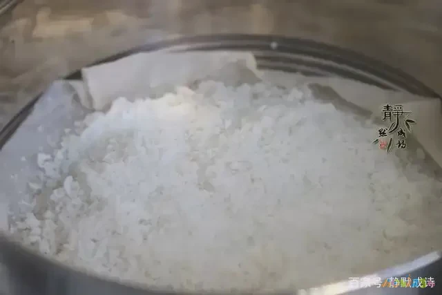 年糯米年糕怎么做好吃又简单_糯米年糕的做法家常做法_糯米年糕做法视频