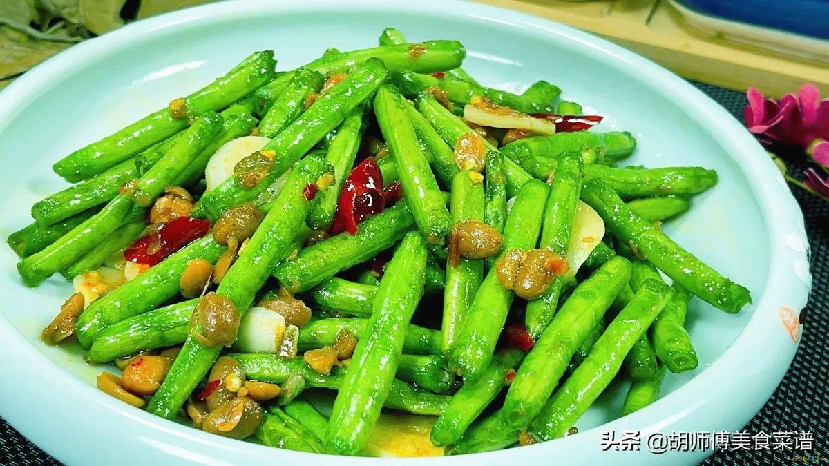 炒豆角丝的家常做法_炒豆角丝的做法大全家常_炒豆角丝的家常做法视频