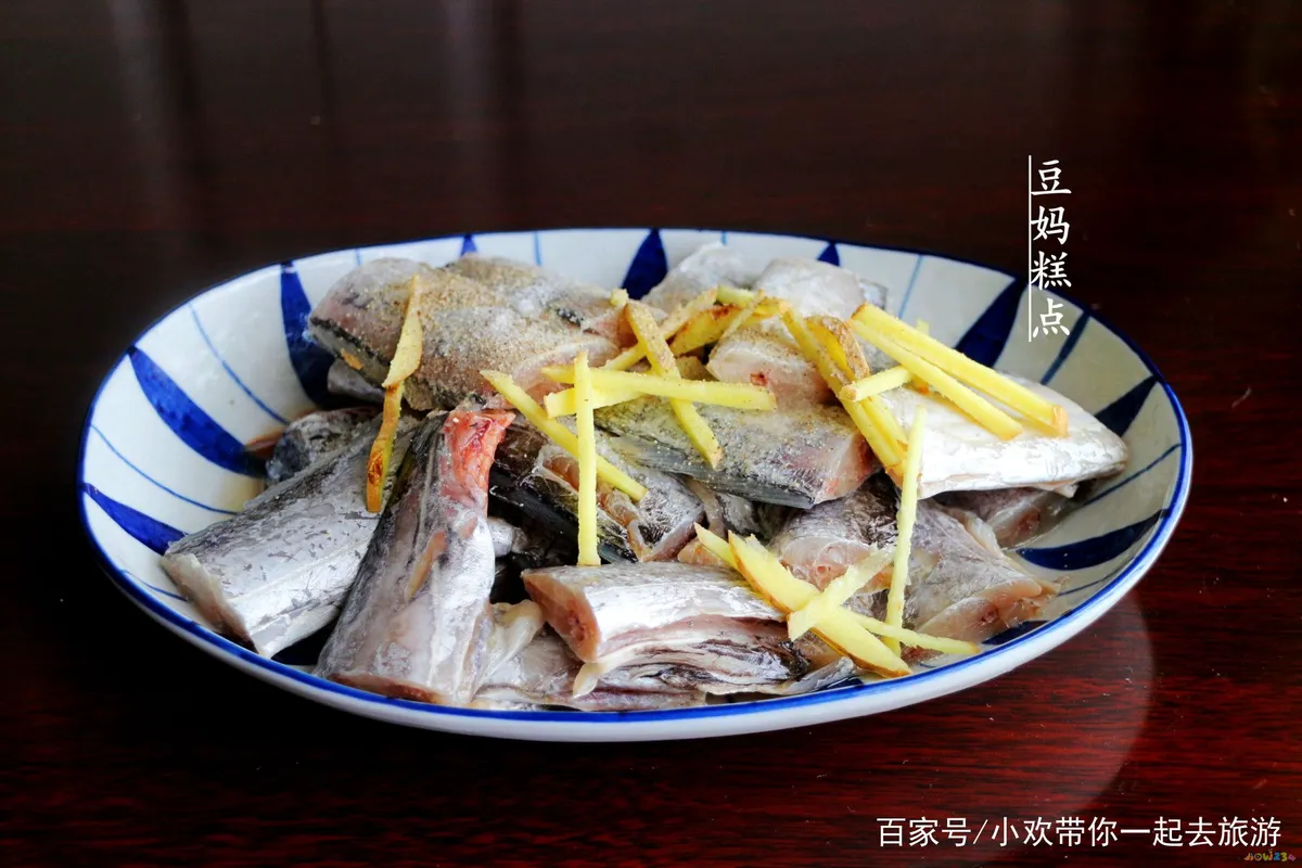 红烧带鱼的家常做法_家常红烧做法带鱼视频_家常红烧带鱼的做法及步骤窍门