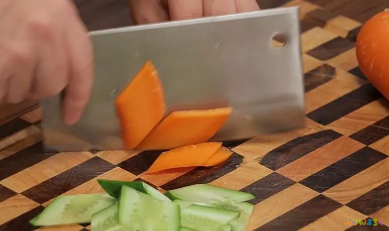 家常小炒肉做法_家常小炒肉_家常菜小炒肉