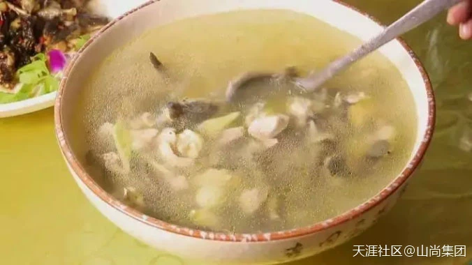 被美食家誉为“百蛙之王”-石蛙,不只是舌尖上的美味更是养生的佳肴(转载)-第3张图片-就爱百科 被美食家誉为“百蛙之王”-石蛙,不只是舌尖上的美味更是养生的佳肴(转载)-第3张图片-就爱百科