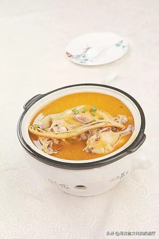 养生与美食的完美碰撞，教你吃出健康！-第2张图片-就爱百科