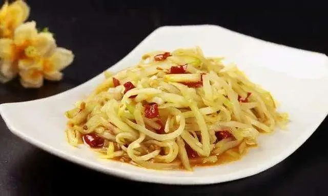 炎热的天气不要总是大鱼大肉的吃,看看这几道养生美食吧-第1张图片-就爱百科 炎热的天气不要总是大鱼大肉的吃,看看这几道养生美食吧-第1张图片-就爱百科