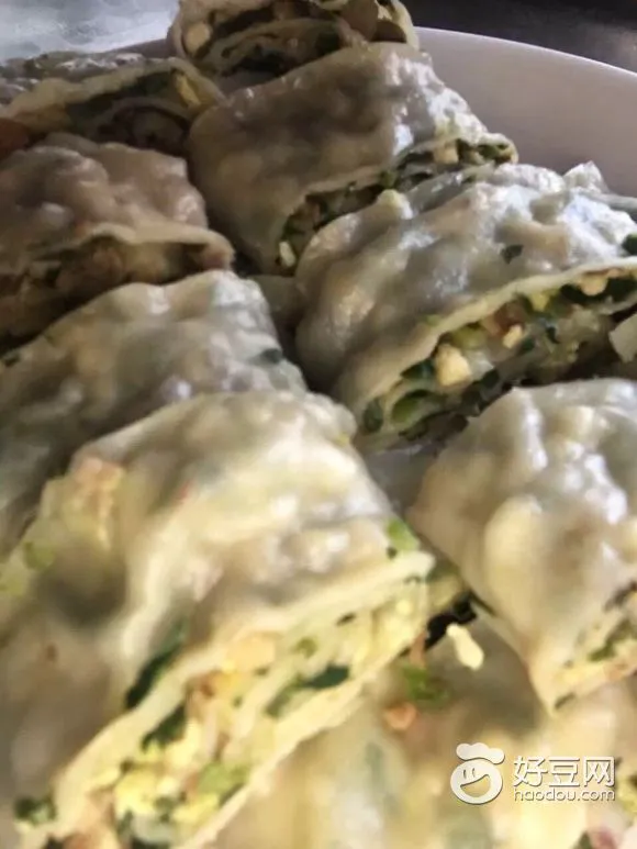 如何做美味养生的地耳滋卷-第1张图片-就爱百科